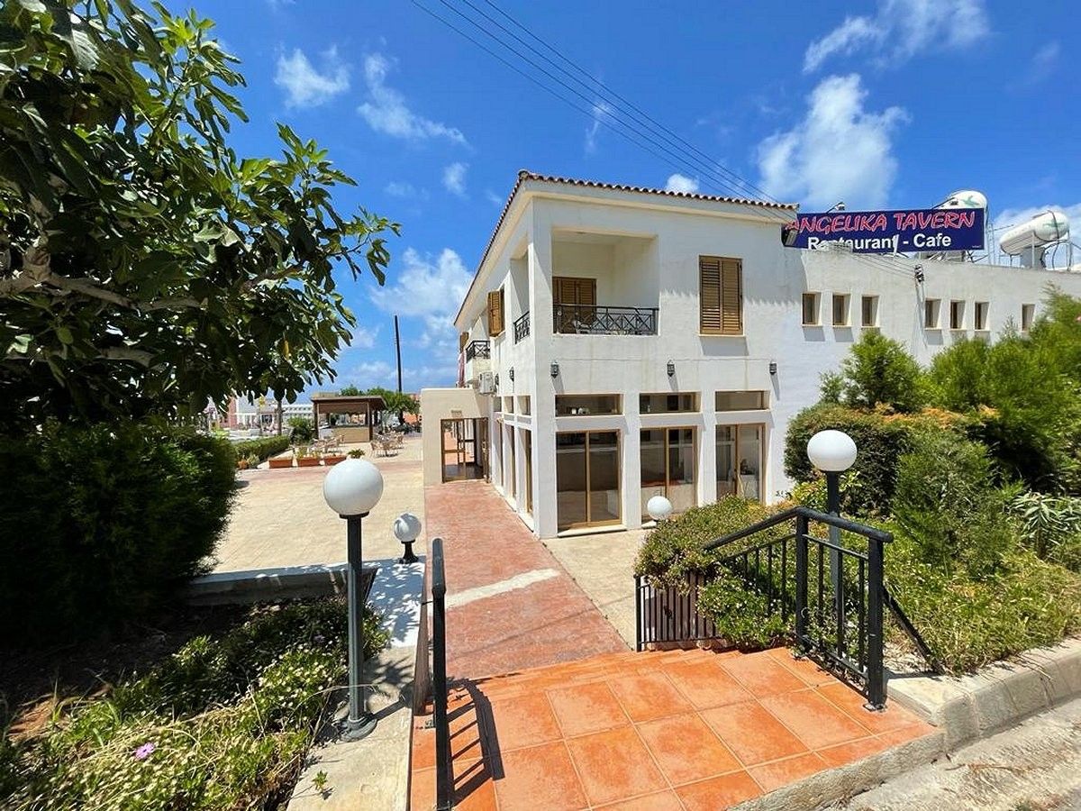 Gewerbeimmobilien in Paphos, Zypern, 300 m2 - Foto 1