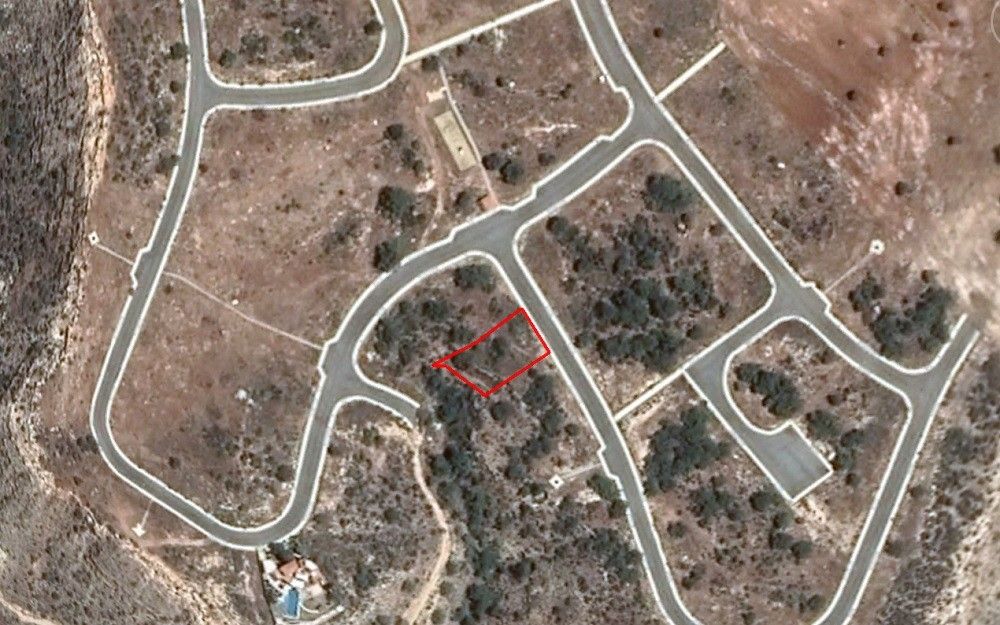 Land in Limassol, Cyprus, 800 sq.m - picture 1