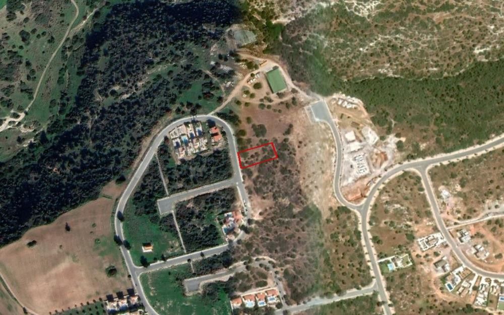 Land in Paphos, Cyprus, 1 321 sq.m - picture 1