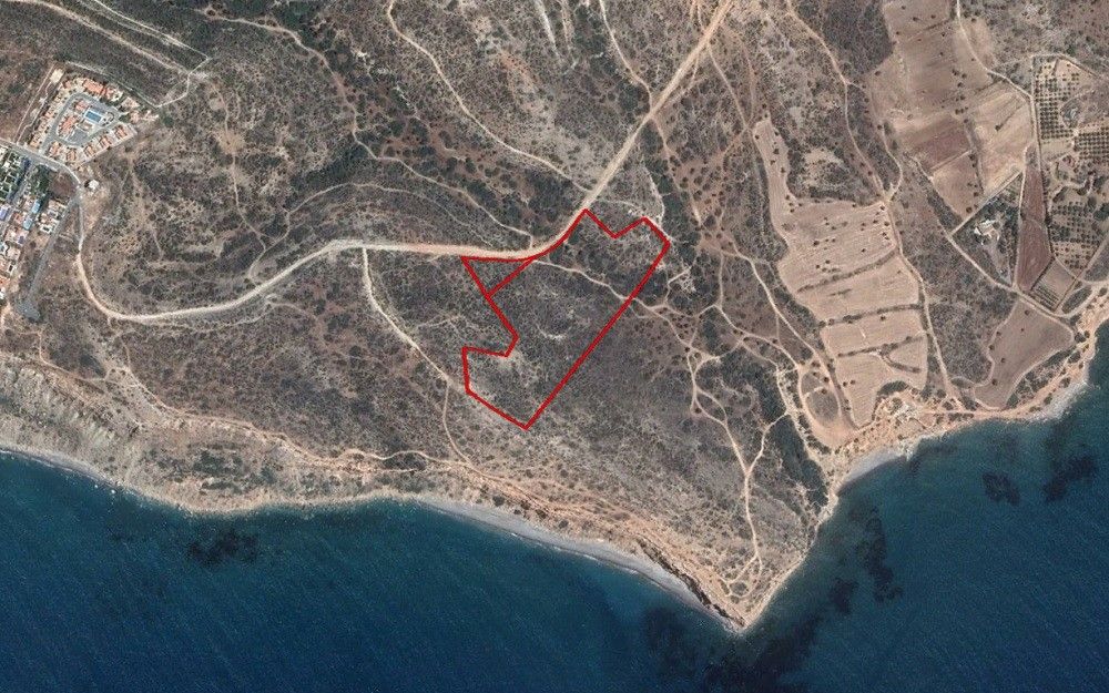 Land in Limassol, Cyprus, 36 860 sq.m - picture 1