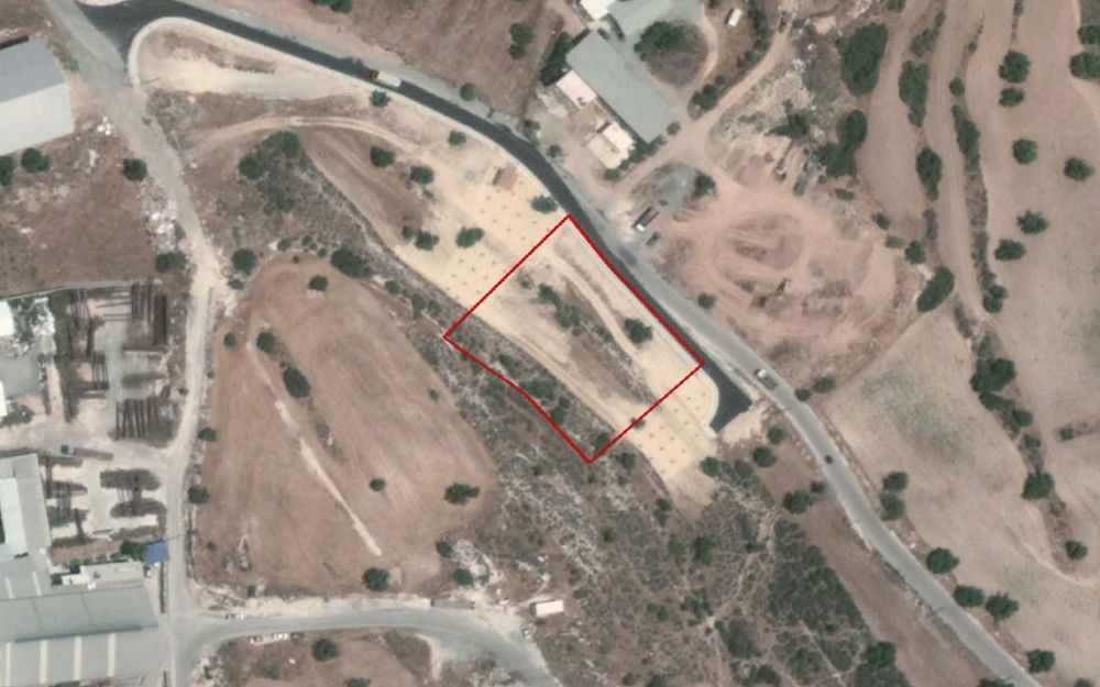 Land in Limassol, Cyprus, 2 983 sq.m - picture 1