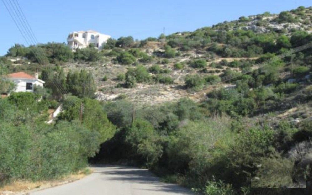 Land in Paphos, Cyprus, 1 134 sq.m - picture 1