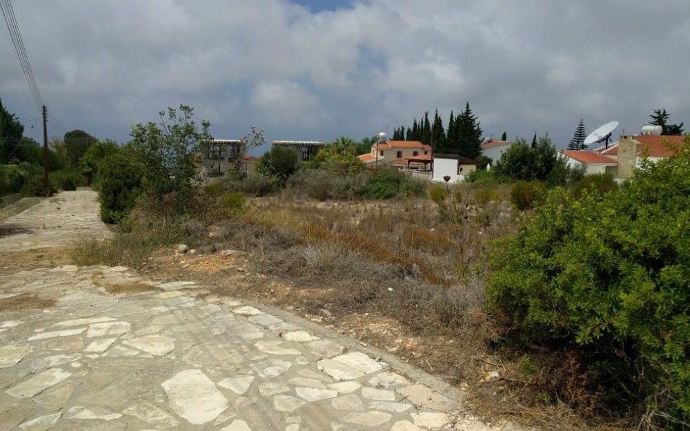 Land in Paphos, Cyprus, 955 sq.m - picture 1