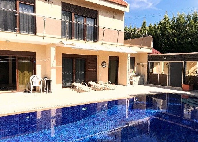 Villa in Limassol, Zypern, 460 m2 - Foto 1
