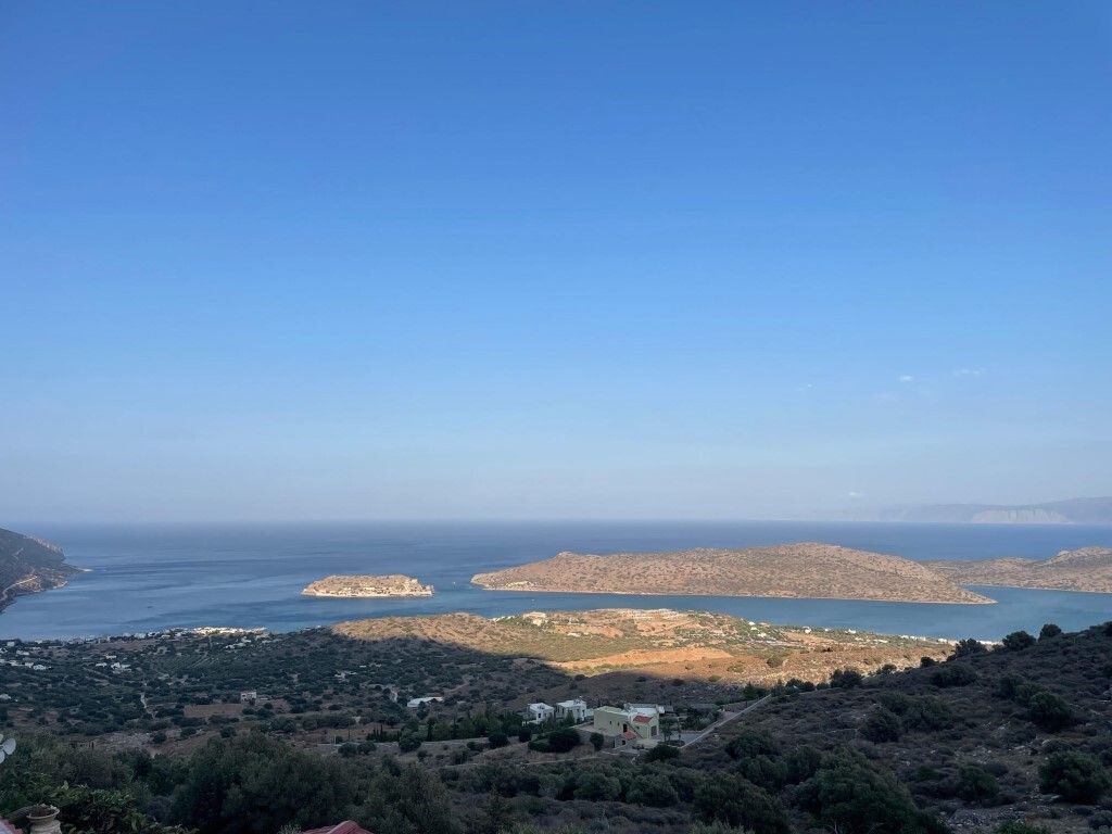 Land in Lasithi, Greece, 11 174 sq.m - picture 1