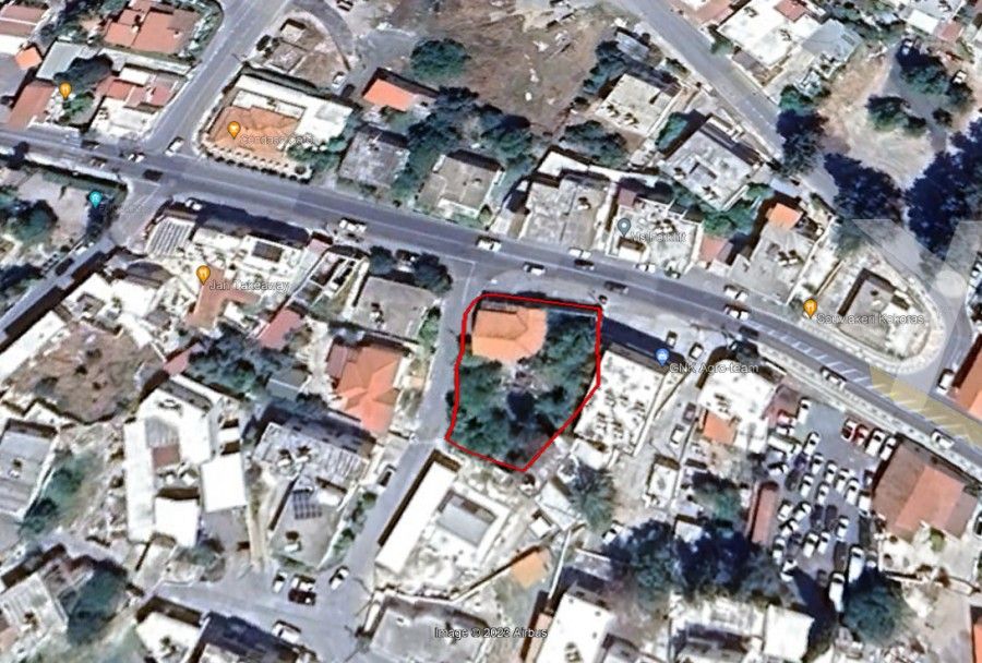 Land in Paphos, Cyprus, 754 sq.m - picture 1