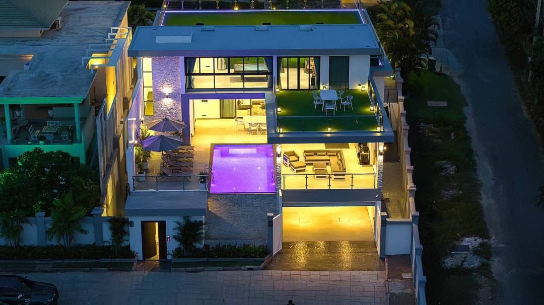 Villa en Pattaya, Tailandia, 1 200 m2 - imagen 1