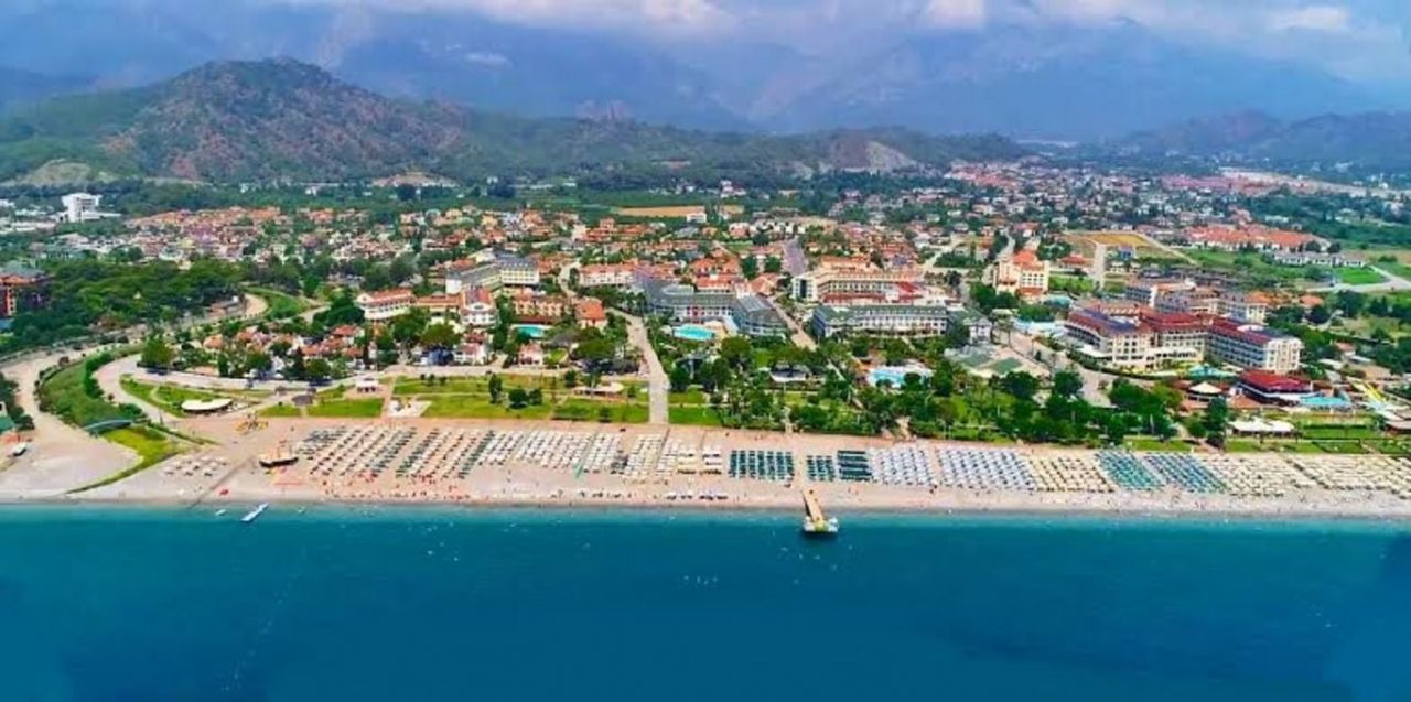 Land in Antalya, Turkey, 506 sq.m - picture 1
