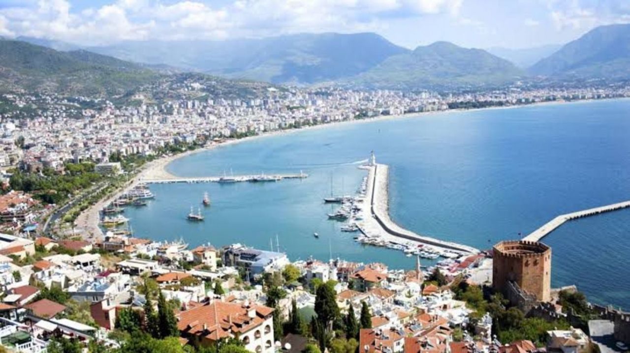 Land in Antalya, Turkey, 409 sq.m - picture 1