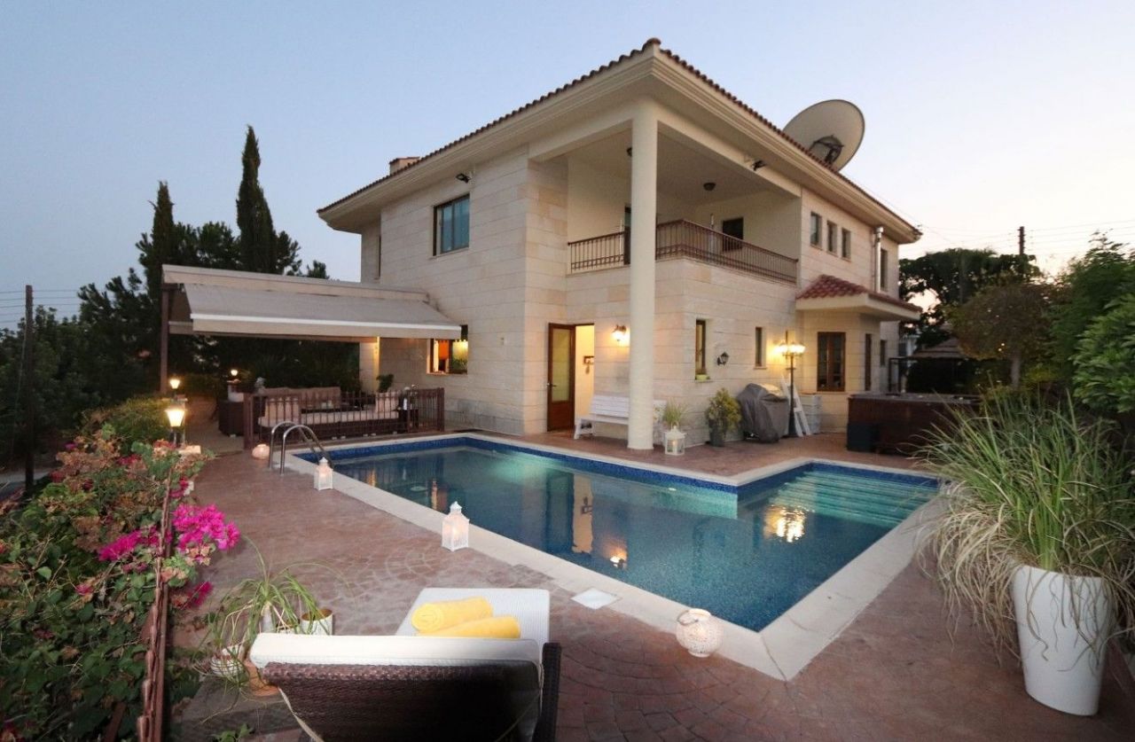 Villa in Limassol, Zypern, 430 m2 - Foto 1