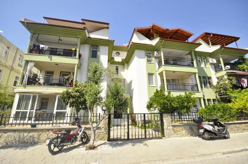 Flat in Fethiye, Turkey, 200 sq.m - picture 1