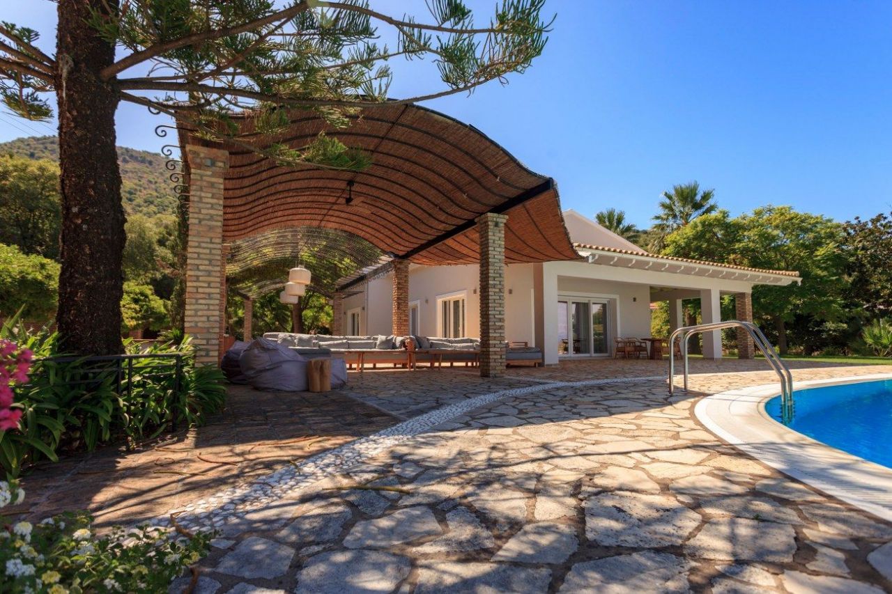 Villa in Insel Korfu, Griechenland, 544 m2 - Foto 1