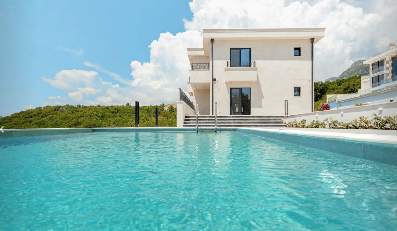 Villa in Rezevici, Montenegro, 318 m2 - Foto 1