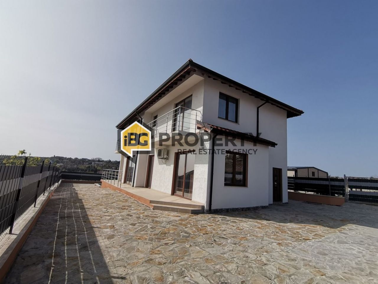 House in Byala, Bulgaria, 186 sq.m - picture 1
