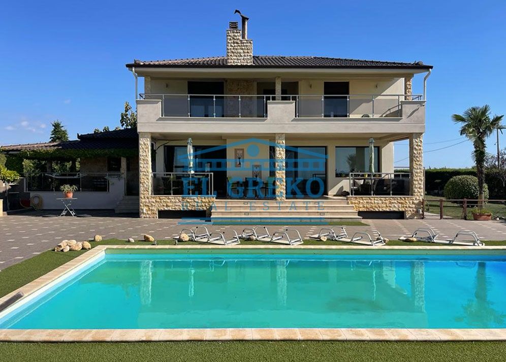 Villa en Calcídica, Grecia, 380 m2 - imagen 1