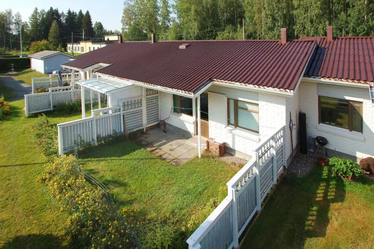 Casa adosada en Kaavi, Finlandia, 56 m2 - imagen 1
