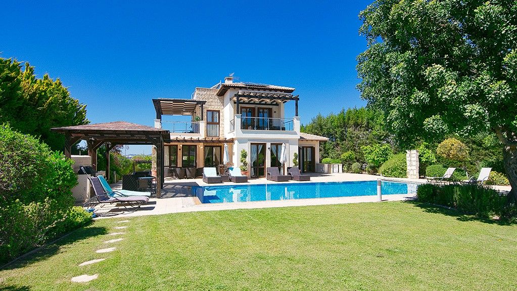 Villa in Paphos, Cyprus, 228 sq.m - picture 1