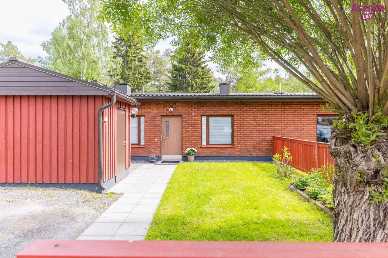 Casa adosada en Juva, Finlandia, 62.5 m2 - imagen 1