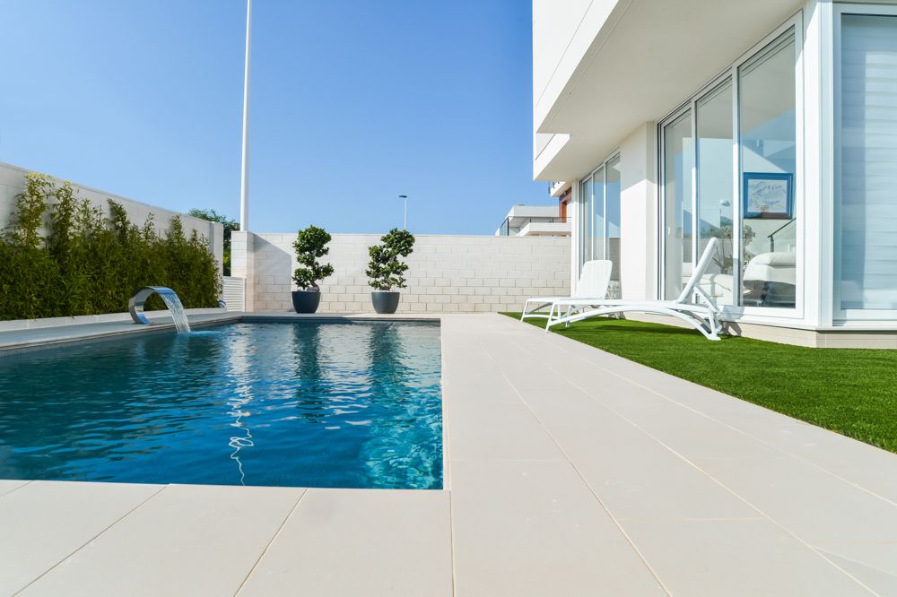 Villa in Gran Alacant, Spanien, 147 m2 - Foto 1
