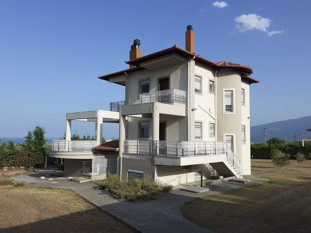 House in Pieria, Greece, 261 sq.m - picture 1