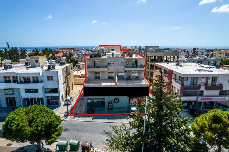 Commercial property in Paphos, Cyprus, 566 sq.m - picture 1
