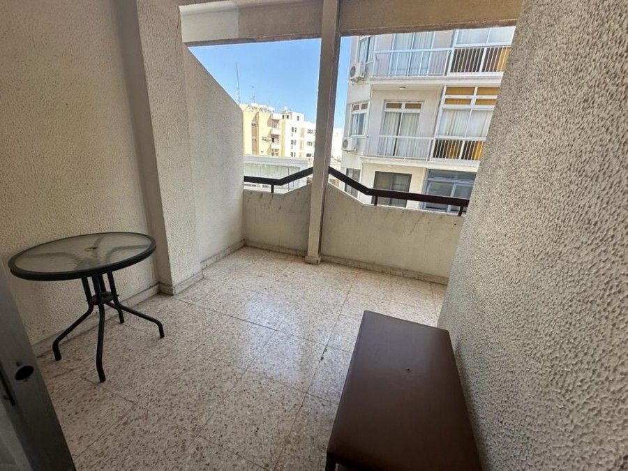 Apartment in Larnaca, Cyprus, 95 sq.m - picture 1