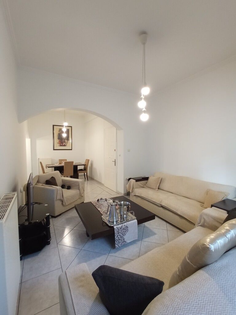 Flat in Pireas, Greece, 90 sq.m - picture 1