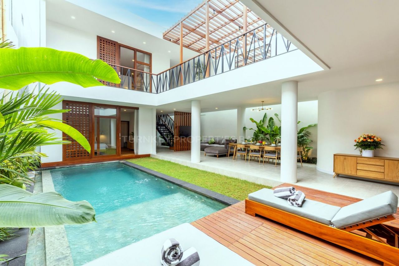 Villa in Canggu, Indonesien, 226 m2 - Foto 1