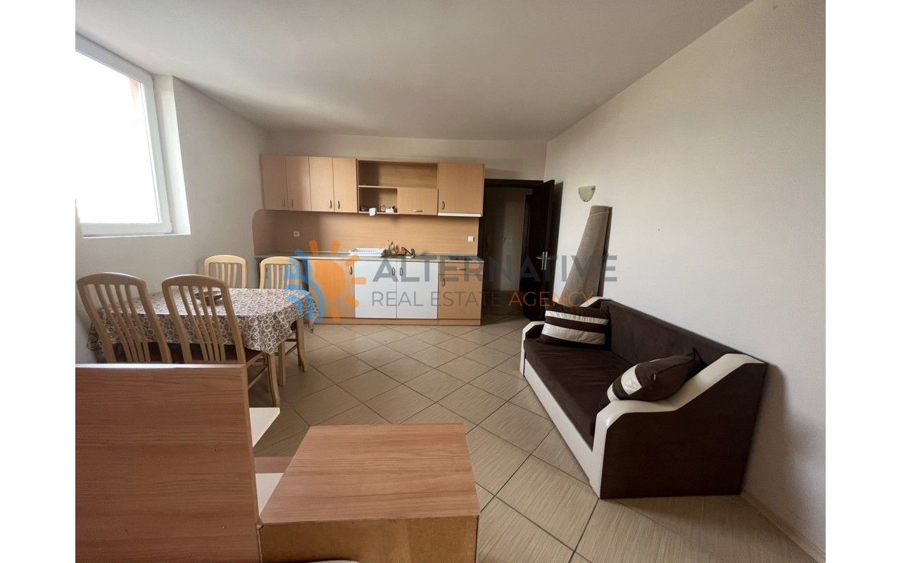 Appartement à Slantchev Briag, Bulgarie, 82 m2 - image 1