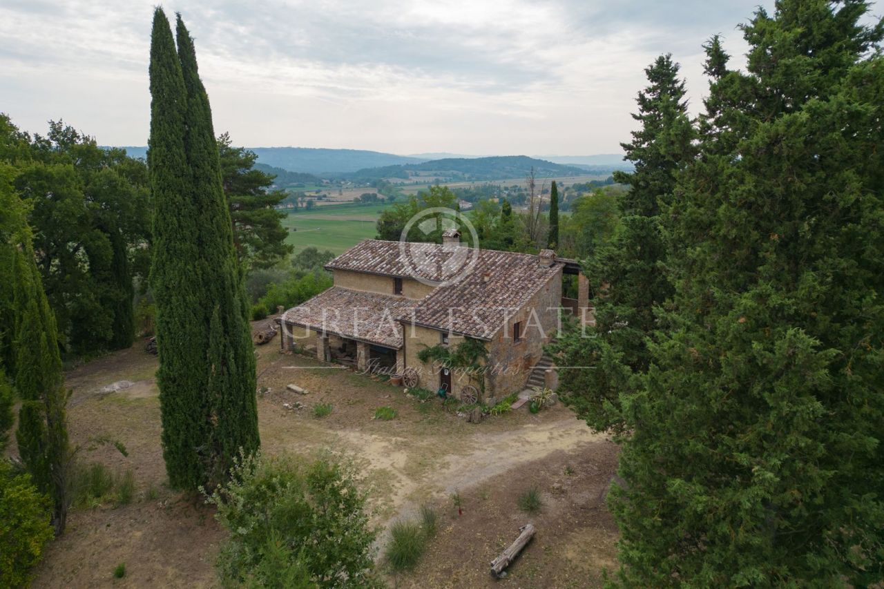 Maison à Cetona, Italie, 329 m2 - image 1