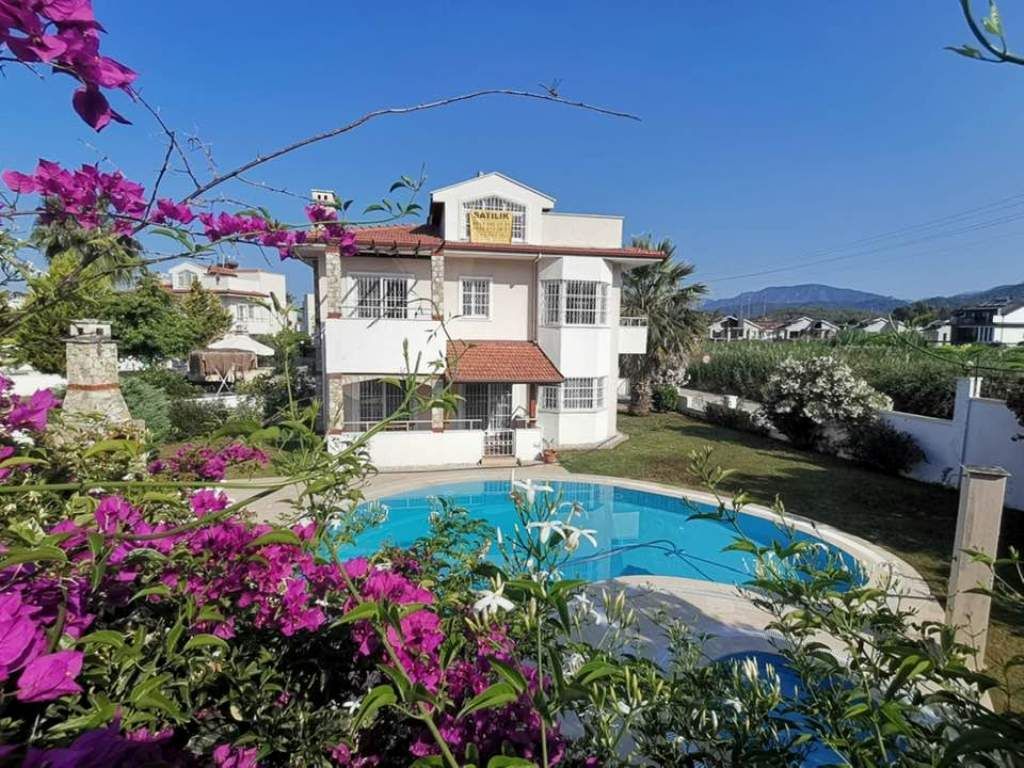 Villa in Fethiye, Turkey, 250 sq.m - picture 1