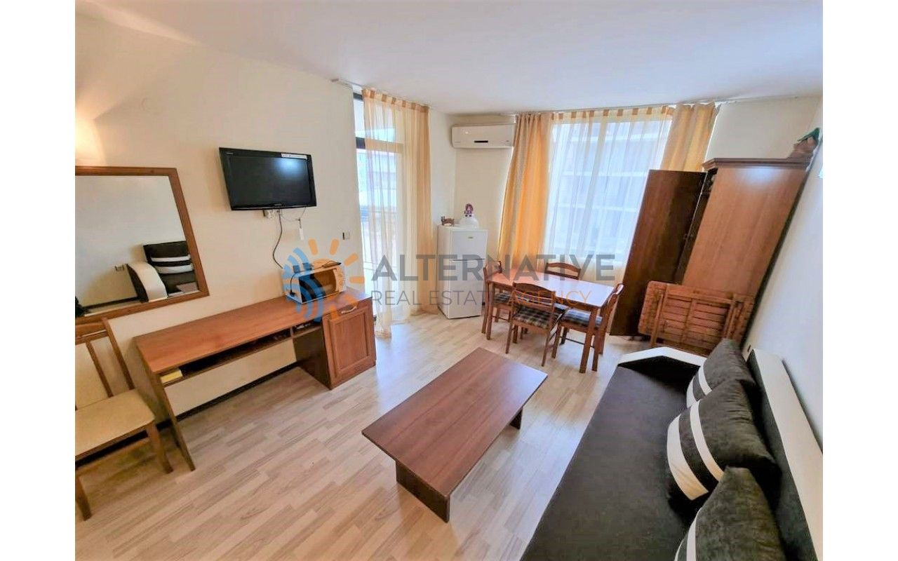 Flat at Sunny Beach, Bulgaria, 83 m² - picture 1
