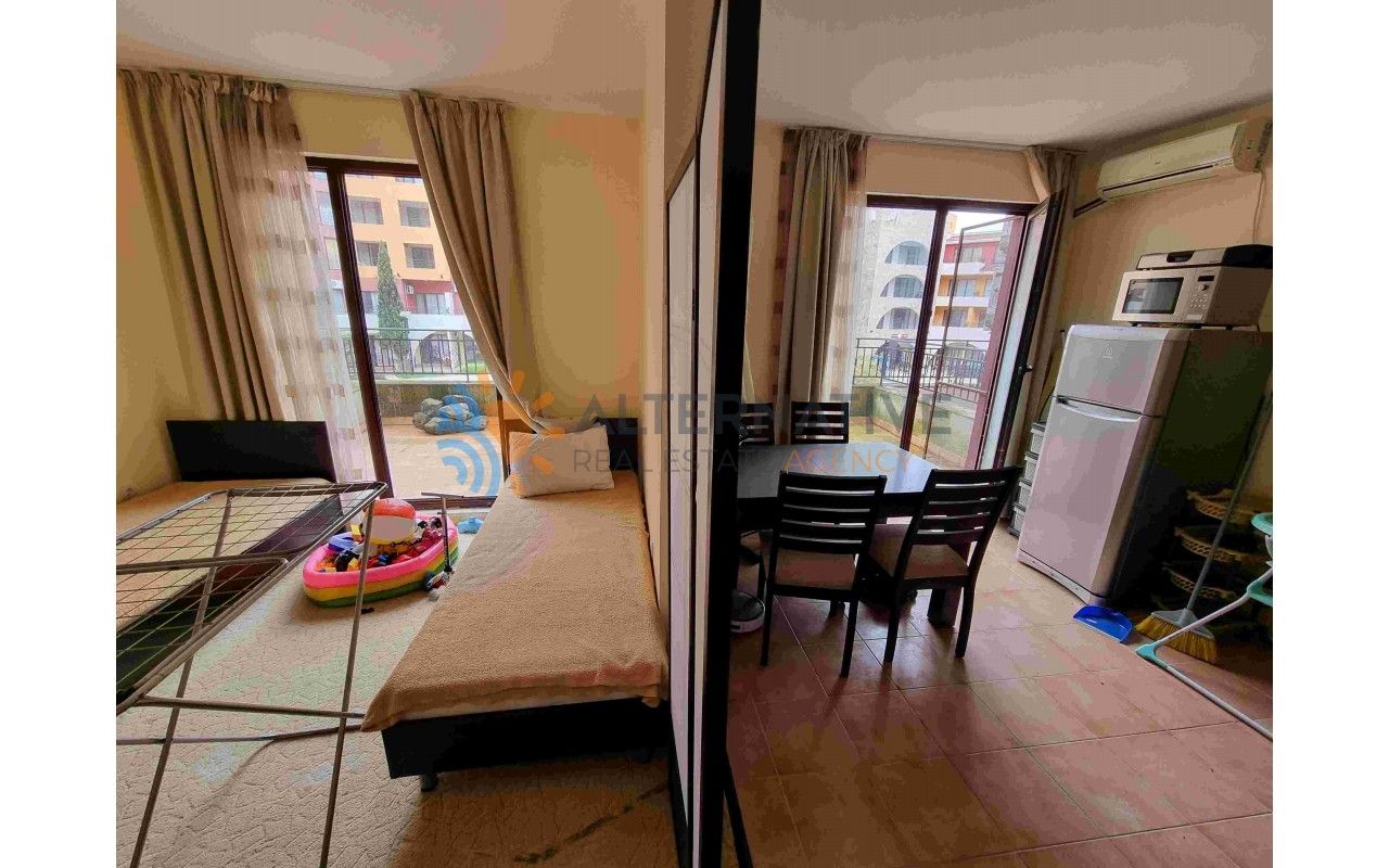 Flat in Aheloy, Bulgaria, 58 sq.m - picture 1