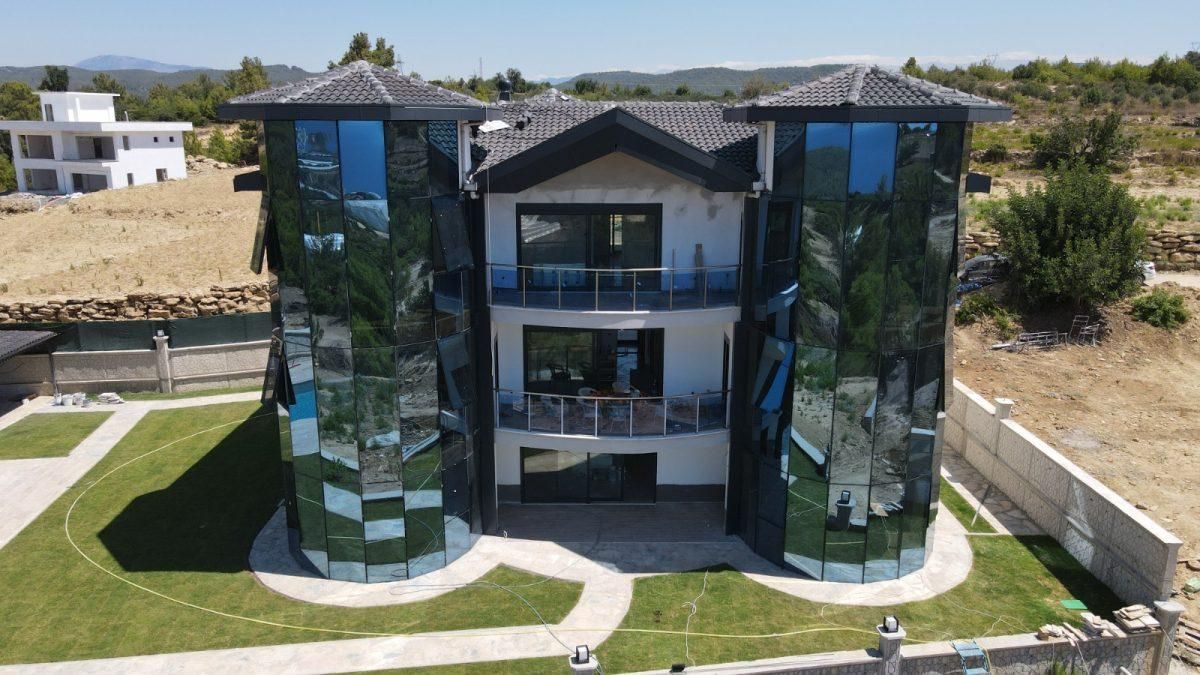 Villa in Incekum, Türkei, 660 m2 - Foto 1