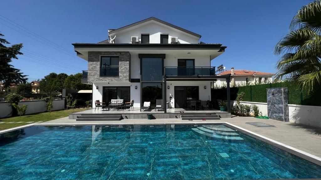 Villa en Fethiye, Turquia, 220 m2 - imagen 1
