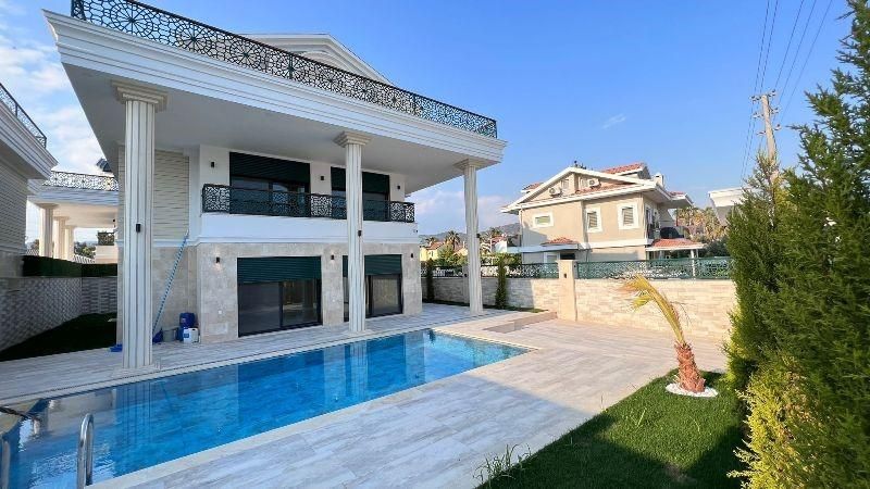 Villa in Fethiye, Turkey, 300 sq.m - picture 1