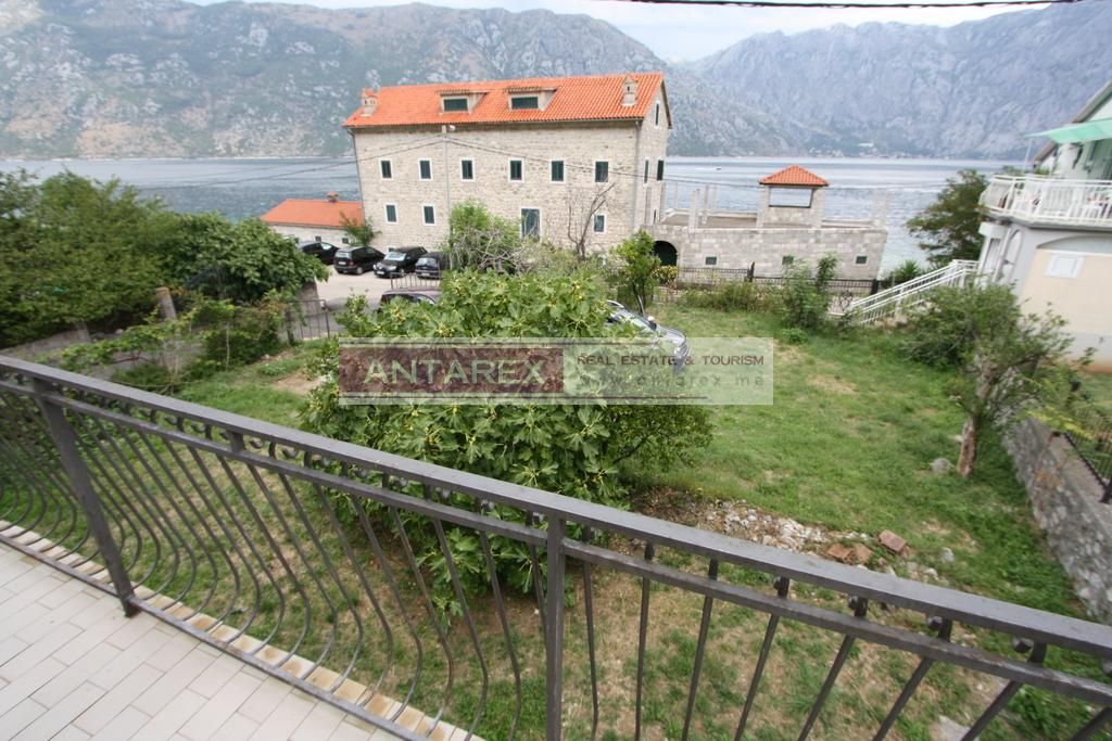 Villa in Stoliv, Montenegro, 115 sq.m - picture 1