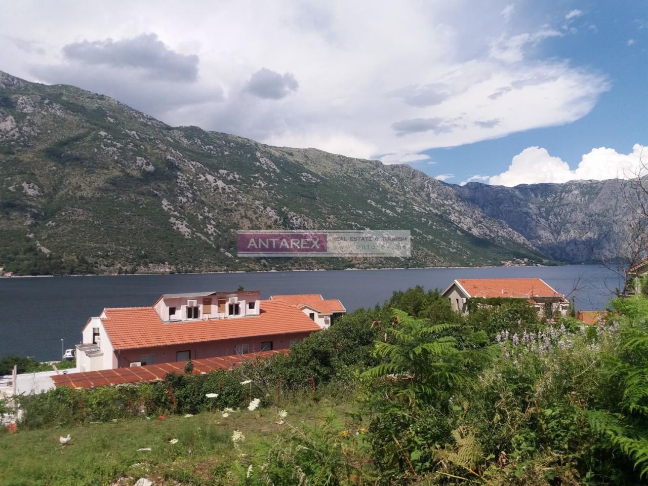 Land in Stoliv, Montenegro, 3 399 sq.m - picture 1
