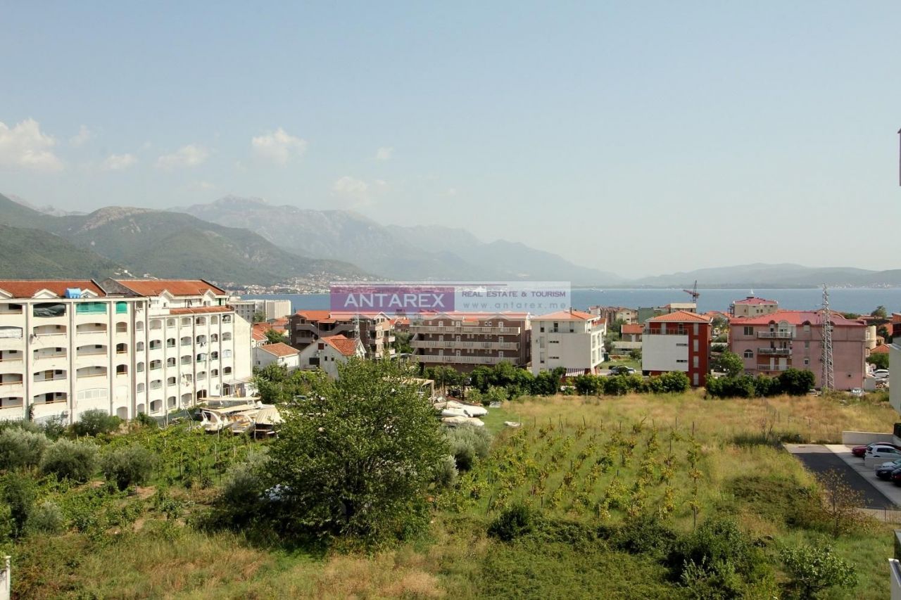 Apartamento en Bijela, Montenegro, 96.3 m2 - imagen 1