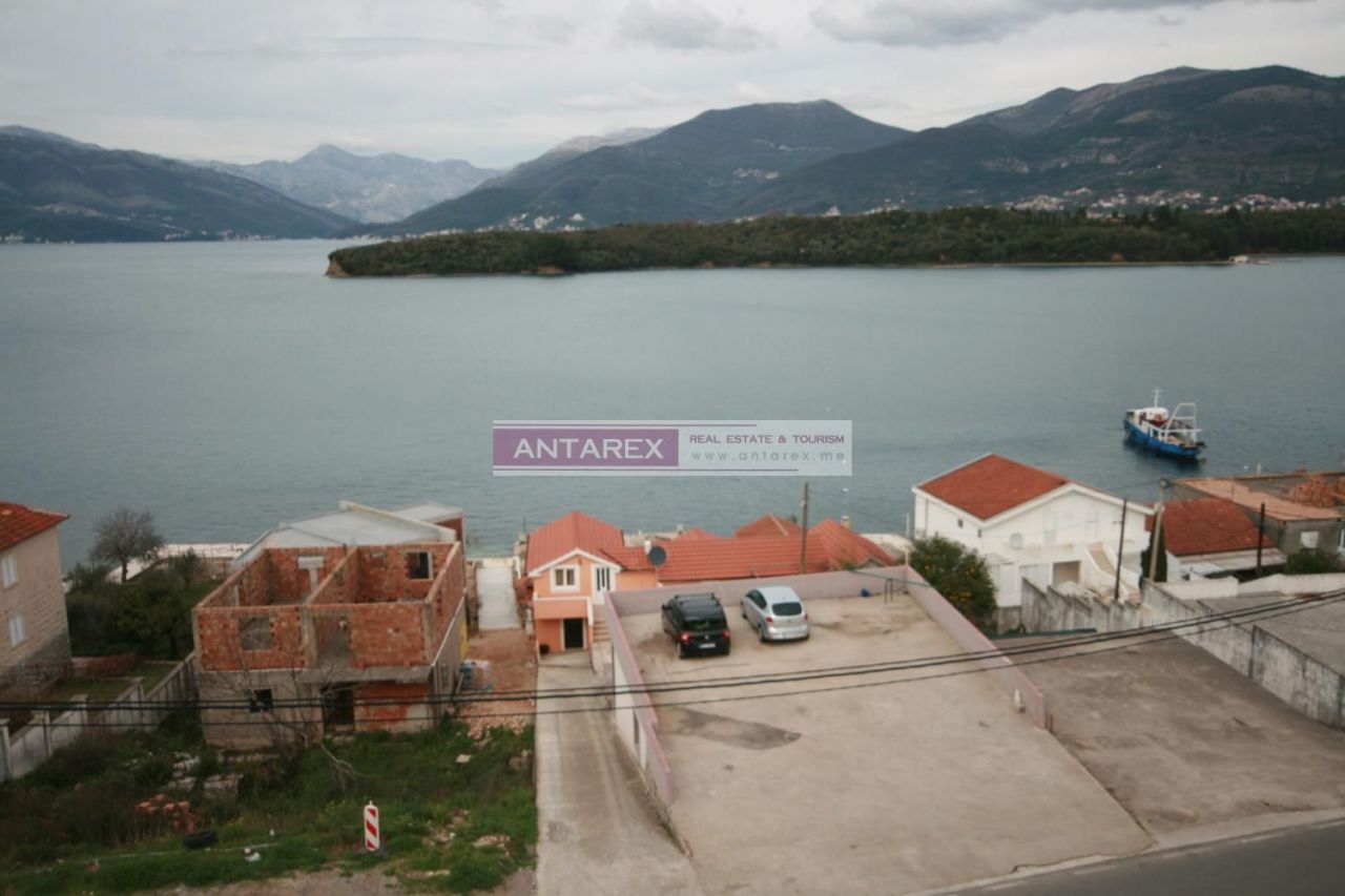Terreno en Đuraševići, Montenegro, 3 630 m2 - imagen 1