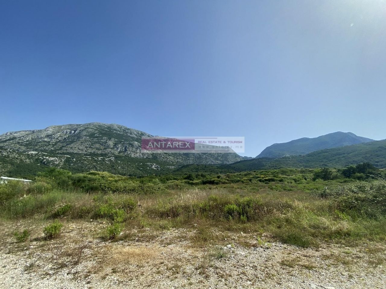 Terreno en Herceg-Novi, Montenegro, 23 311 m2 - imagen 1