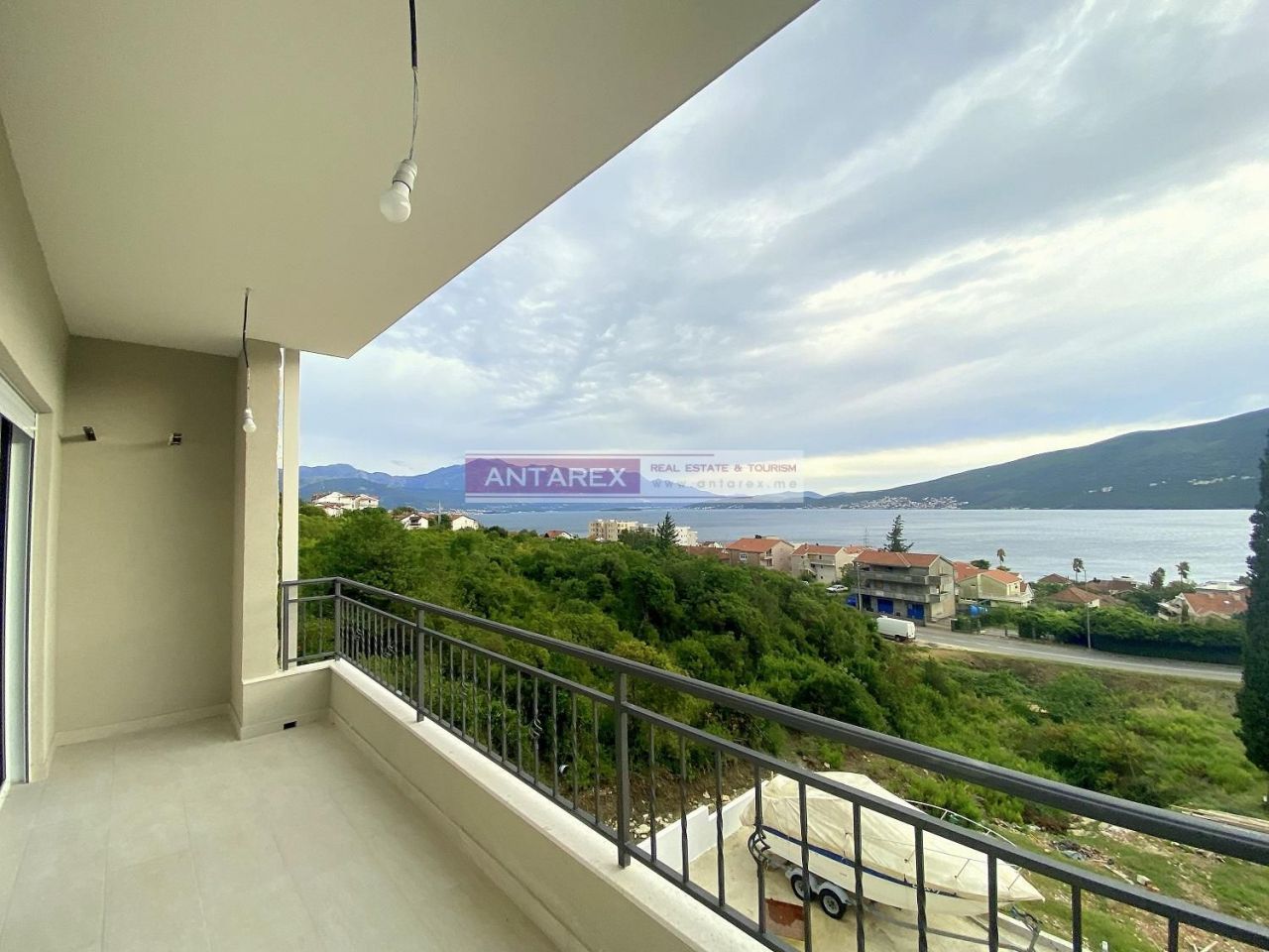 Apartment in Denovici, Montenegro, 46 m2 - Foto 1