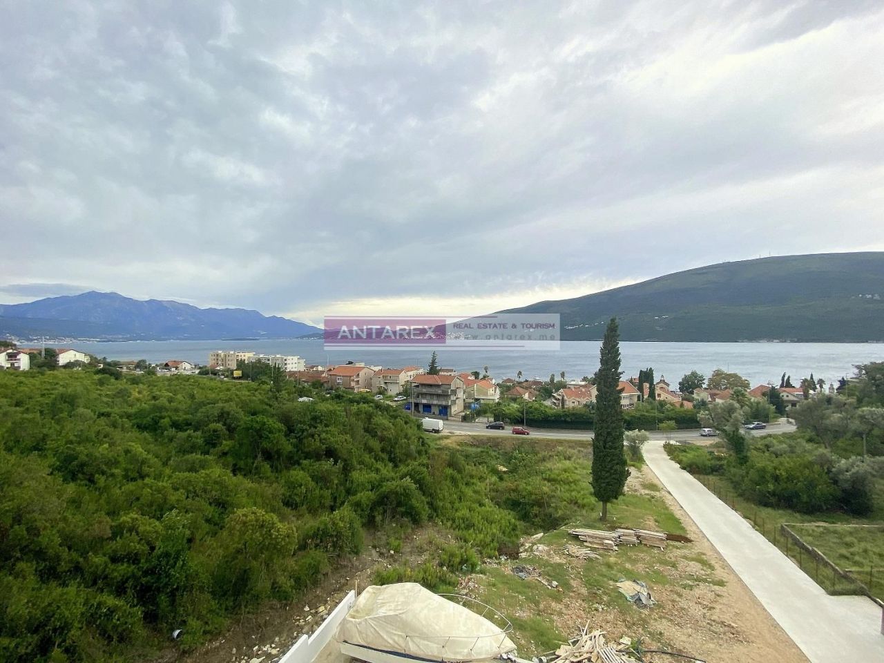 Apartment in Denovici, Montenegro, 130 m2 - Foto 1