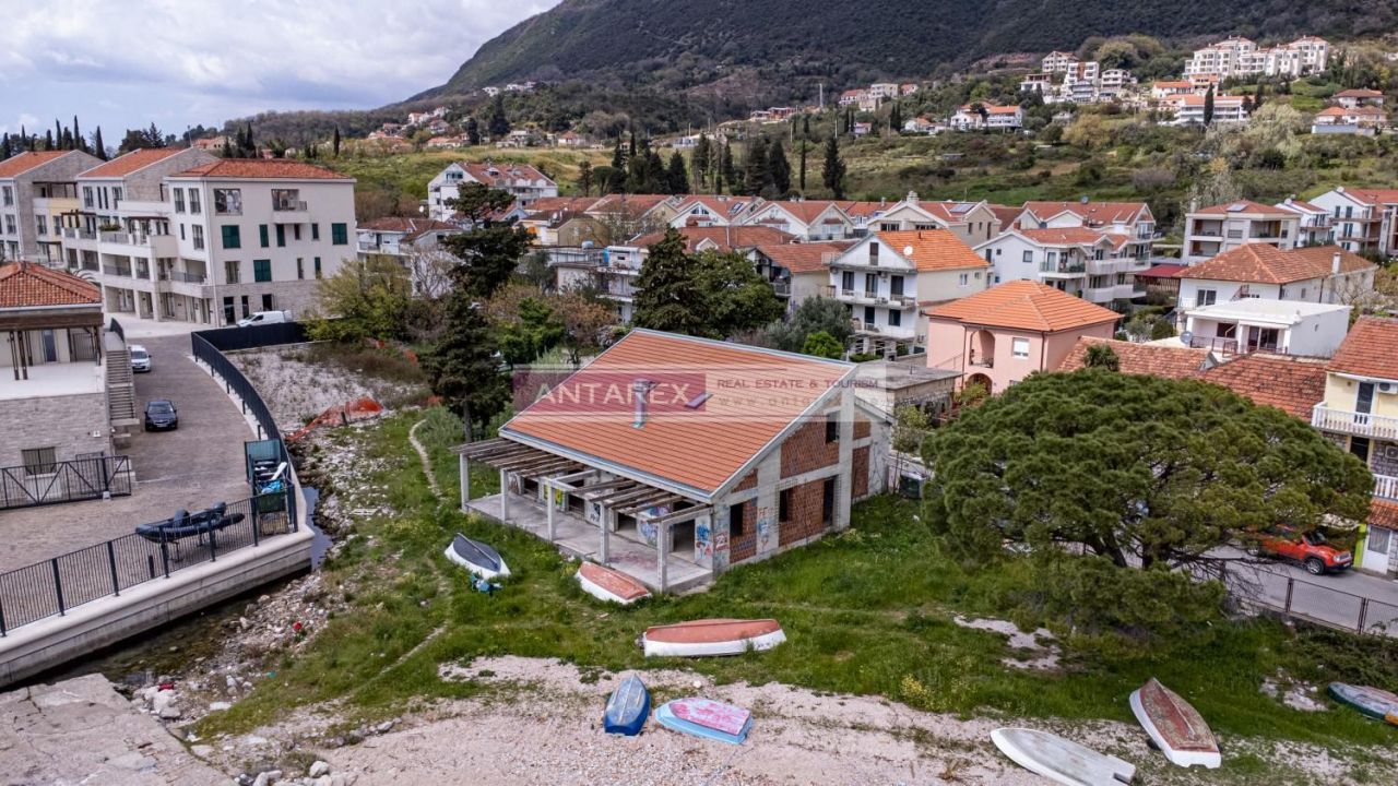 Villa en Denovici, Montenegro, 320 m2 - imagen 1