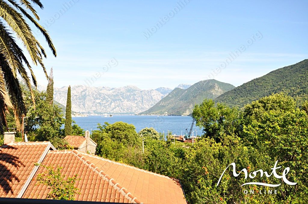 House in Kotor, Montenegro, 130 sq.m - picture 1