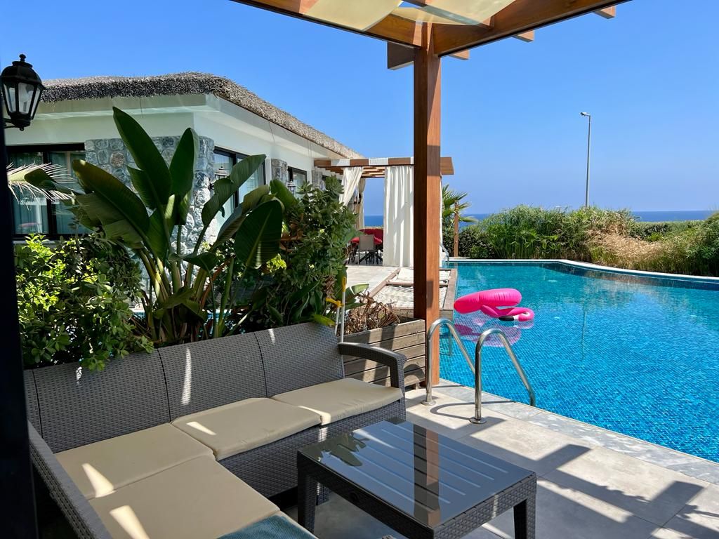 Villa in Bahceli, Cyprus, 152 sq.m - picture 1