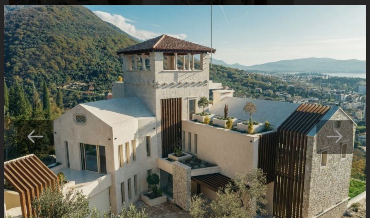 Villa in Tivat, Montenegro, 1 400 m2 - Foto 1