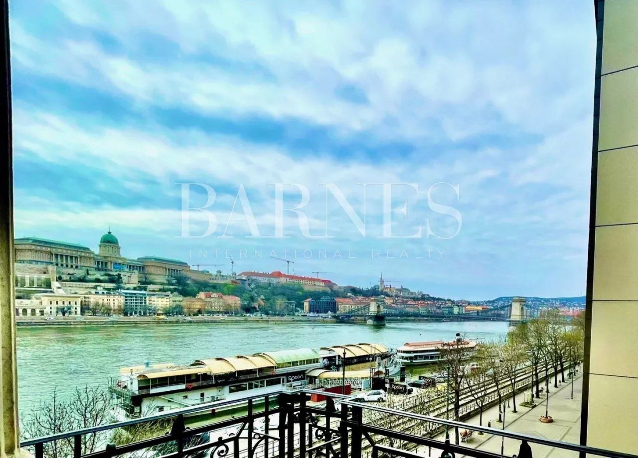 Piso en Budapest, Hungría, 180 m2 - imagen 1