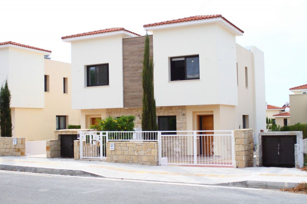 Villa in Paphos, Cyprus, 104 sq.m - picture 1