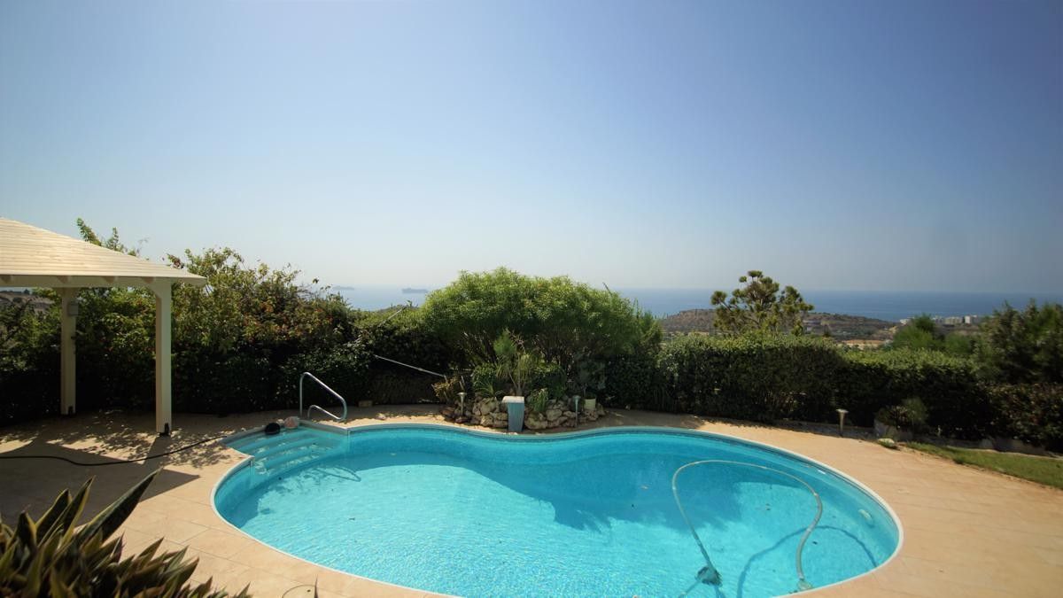 Villa in Limassol, Cyprus, 467 sq.m - picture 1